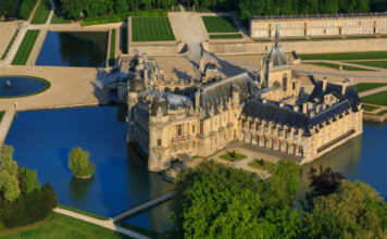 9 Fairytale Castle Hotels to Visit around the World