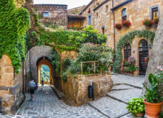 Top 10 Hidden Travel Gems in Italy