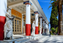 Top 10 Tourist Attractions in Greece