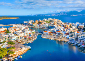 Top 6 Must-Visit Places in Greece in 2024