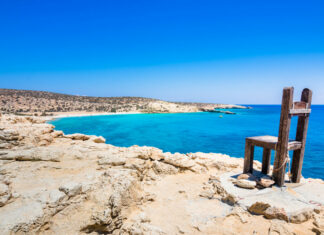 10 Beautiful Hidden Gems in Greece