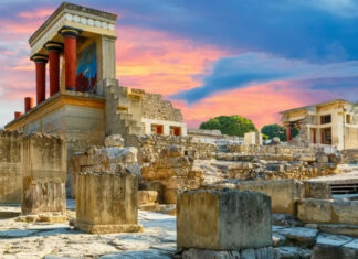 Top 7 Best Mythological Places to Visit in Greece