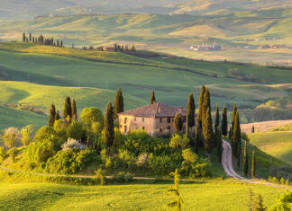 Beyond Food: Compelling Reasons to Travel to Italy