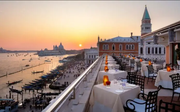 Discovering the Best Restaurants with a View in Venice