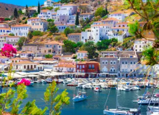 Best Islands for a Greek Honeymoon