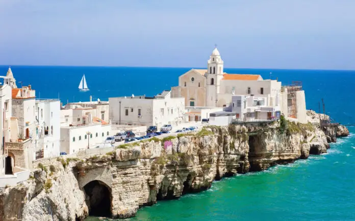 10 Best Beach Towns In Italy With The Prettiest Views