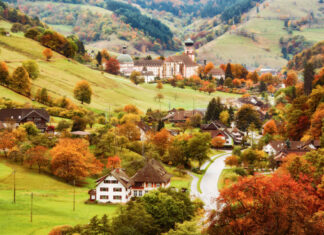 7 Places to Visit in Europe this Fall