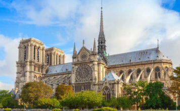 Top 10 Most Beautiful Cathedrals in the World
