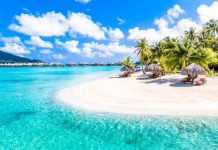 Top 10 Clearest Water Beaches in The World