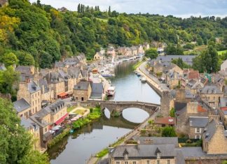 7 Destinations in France Where the French Love to Go
