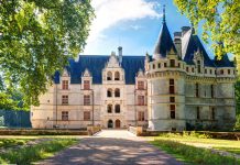 10 Must-Visit Castles in the Loire Valley