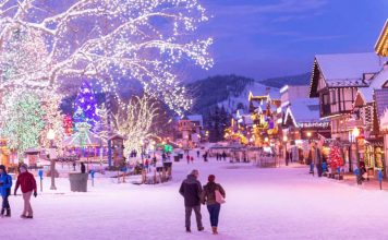 10 Best Places to Spend Christmas in the USA