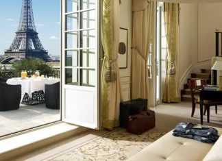 The 8 Most Romantic Hotels in Paris