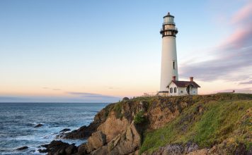 The World’s Top 5 Most Beautiful Lighthouses