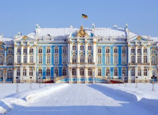 10 Cities with Winter Landscapes That Could Double as Holiday Postcards