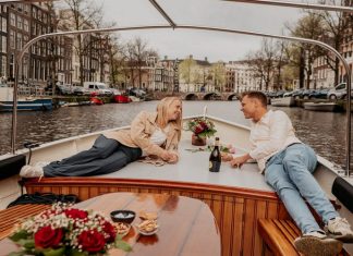 10 Best Cities for Finding Love According to Locals